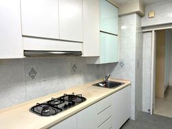 Blk 52 Strathmore Avenue (Queenstown), HDB 5 Rooms #368015741